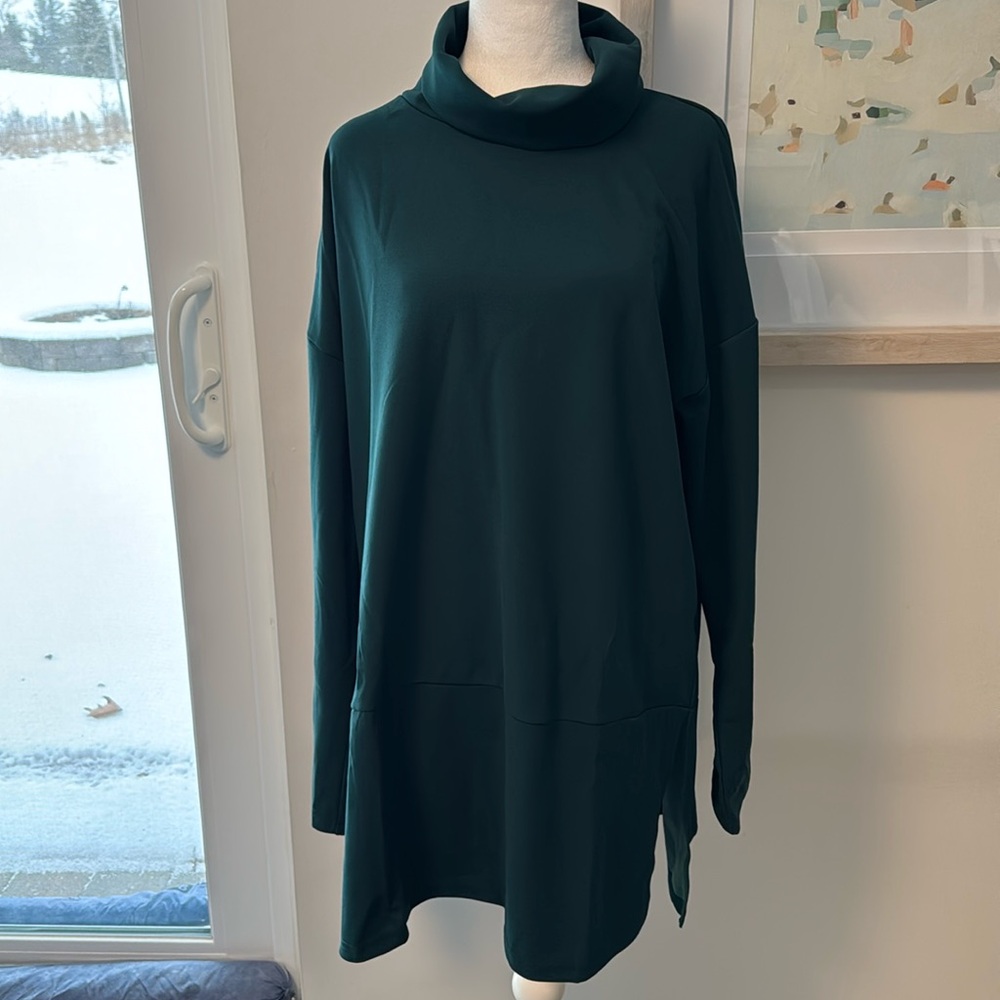 NWOT Hunter Green Turtleneck Tunic size XXL